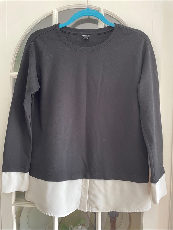Ann Taylor Sweaters - Ann Taylor Black Layered-Look Top with White Hem Detail Size: Small